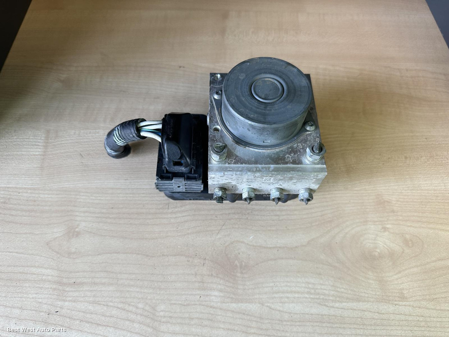2014 TOYOTA COROLLA Abs Pump/Modulator