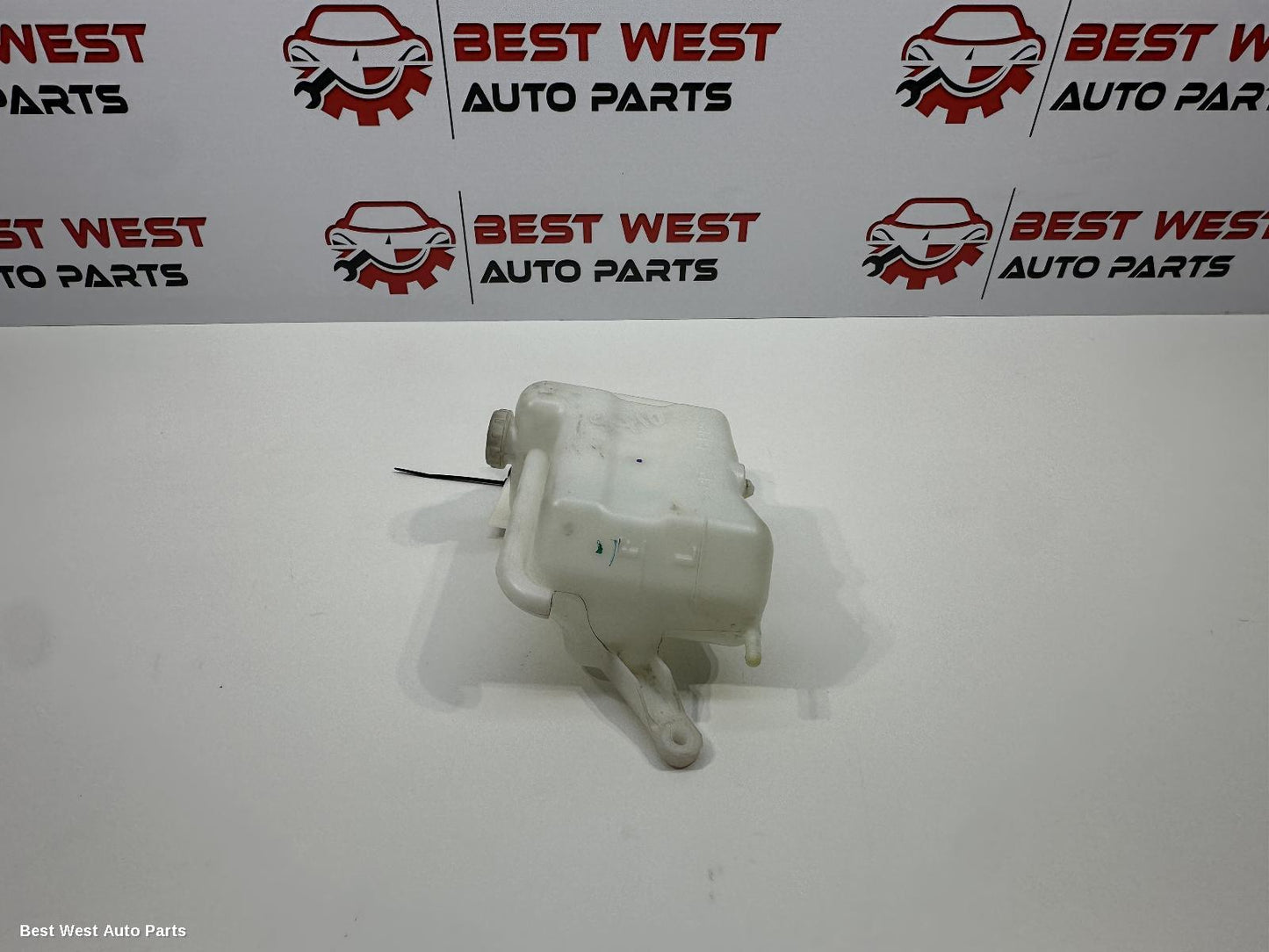 2021 MITSUBISHI TRITON Overflow Bottle