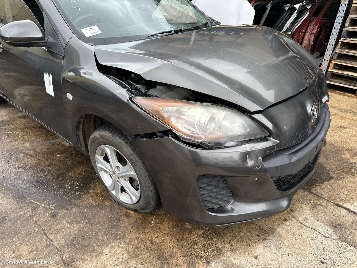 2012 MAZDA 3 Fan