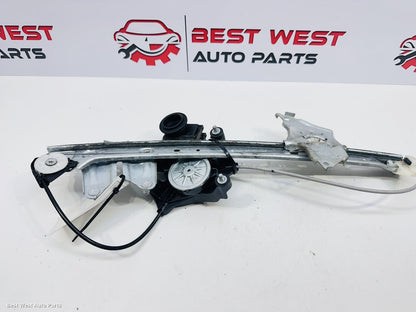 2022 TOYOTA KLUGER Left Front Window Reg/Motor