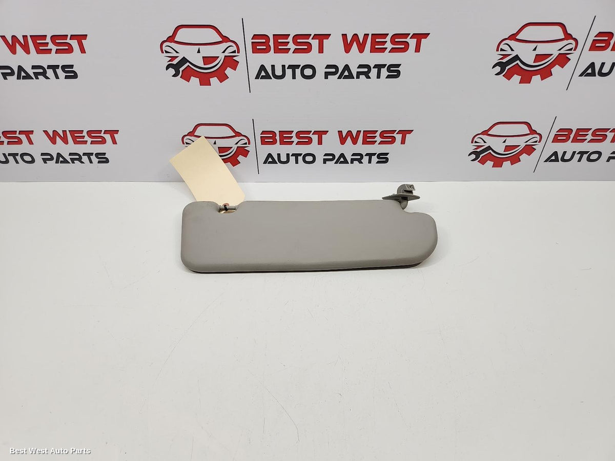2013 HOLDEN COMMODORE Sunvisor