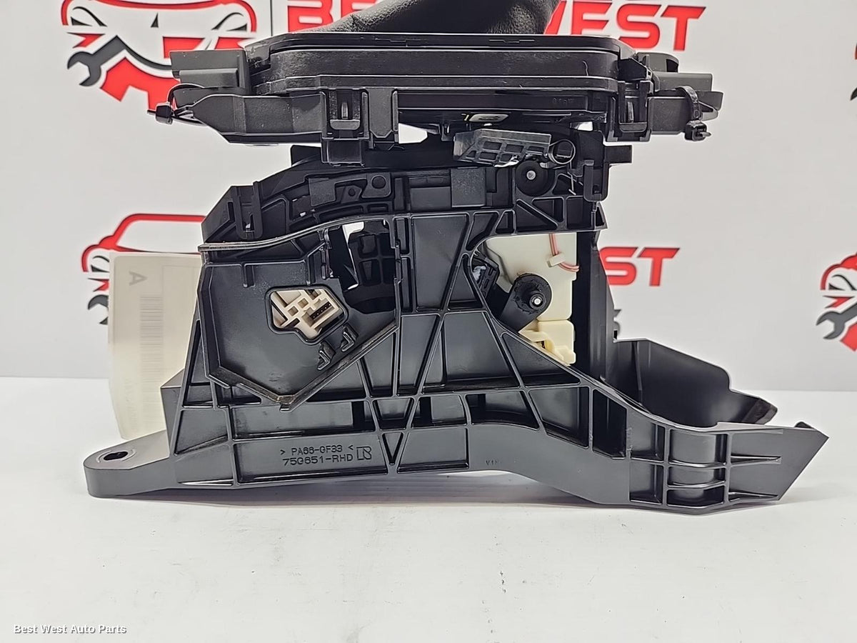 2022 TOYOTA KLUGER Gear Stick/Shifter