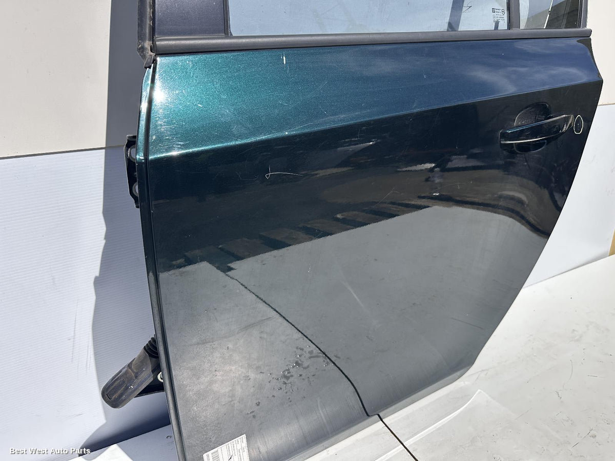2013 HOLDEN CRUZE RIGHT_REAR_DOOR_SLIDING