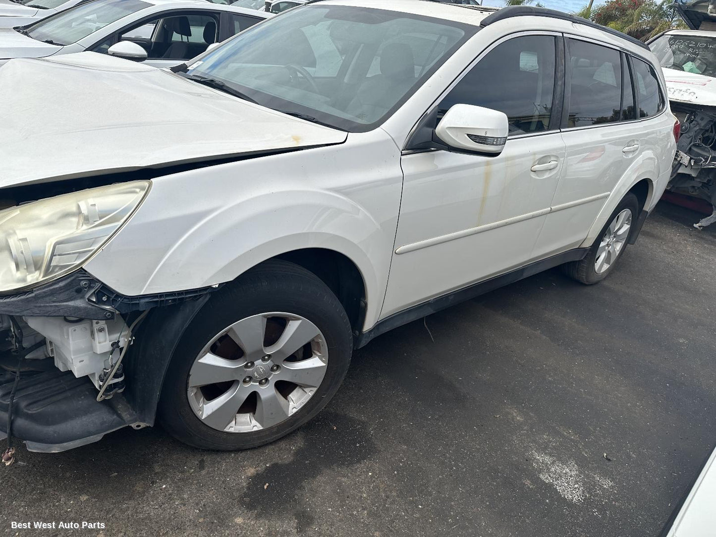 2009 SUBARU OUTBACK Left Taillight