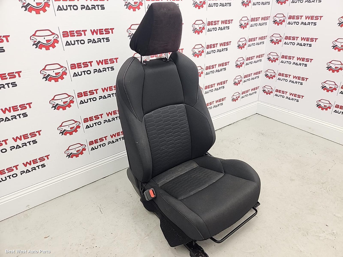 2021 TOYOTA COROLLA Front Seat