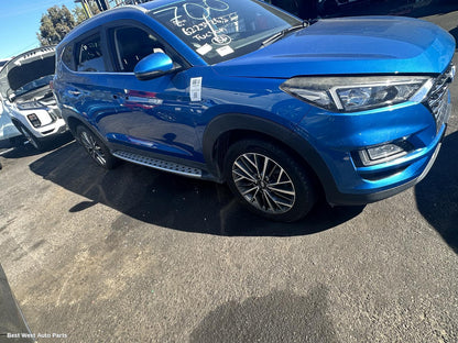 2018 HYUNDAI TUCSON Left Driveshaft
