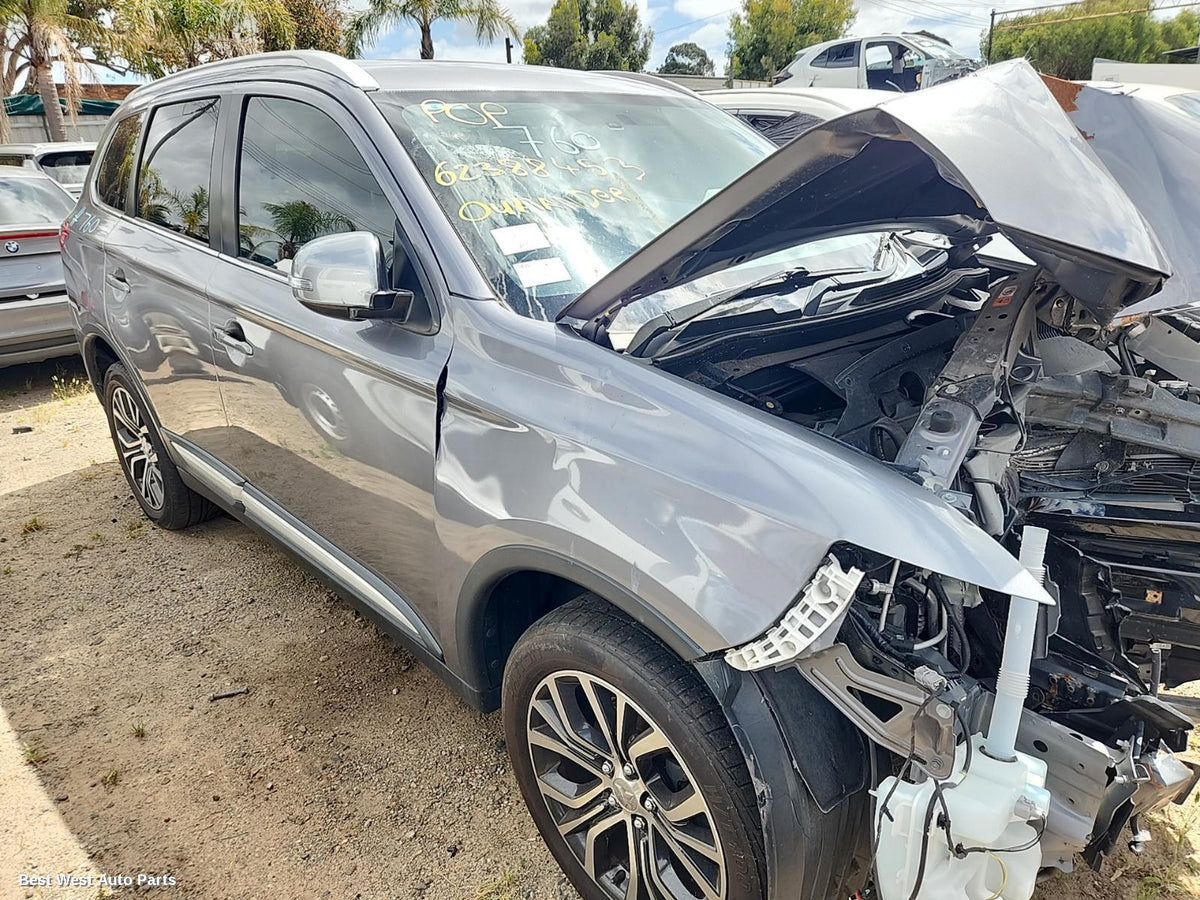 2017 MITSUBISHI OUTLANDER Left Rear Door/Sliding