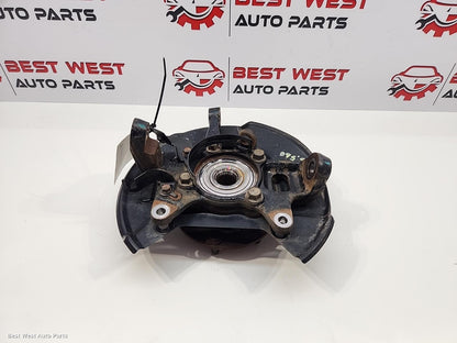 2019 MITSUBISHI PAJERO Left Front Hub Assembly