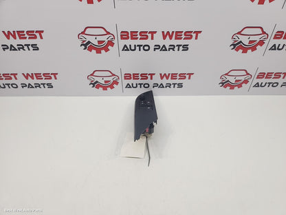 2018 TOYOTA HILUX Pwr Dr Wind Switch