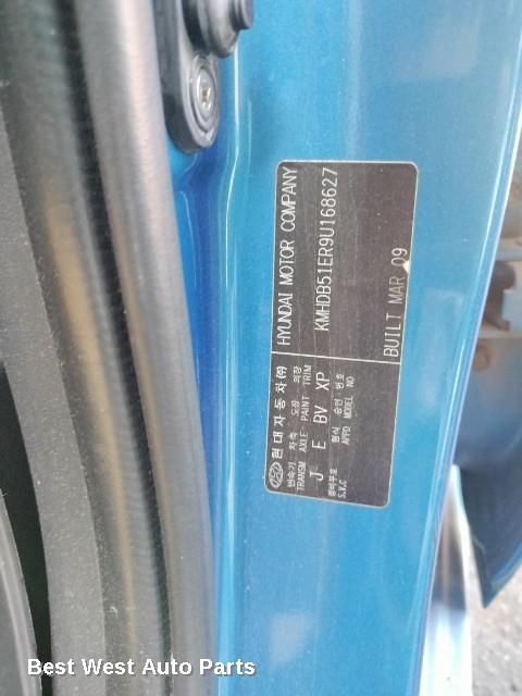 2009 HYUNDAI I30 Right Front Door
