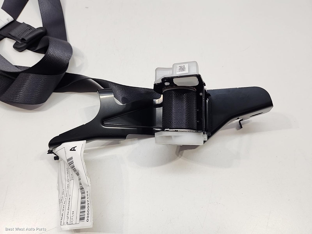 2018 SUBARU XV Seatbelt/Stalk