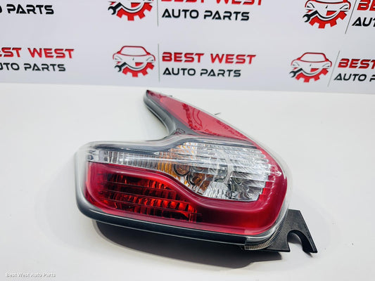 2015 NISSAN JUKE Left Taillight