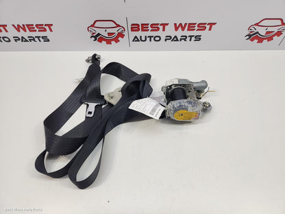 2017 SUBARU FORESTER Seatbelt/Stalk