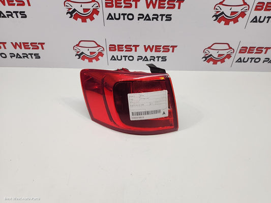 2012 VOLKSWAGEN JETTA Left Taillight