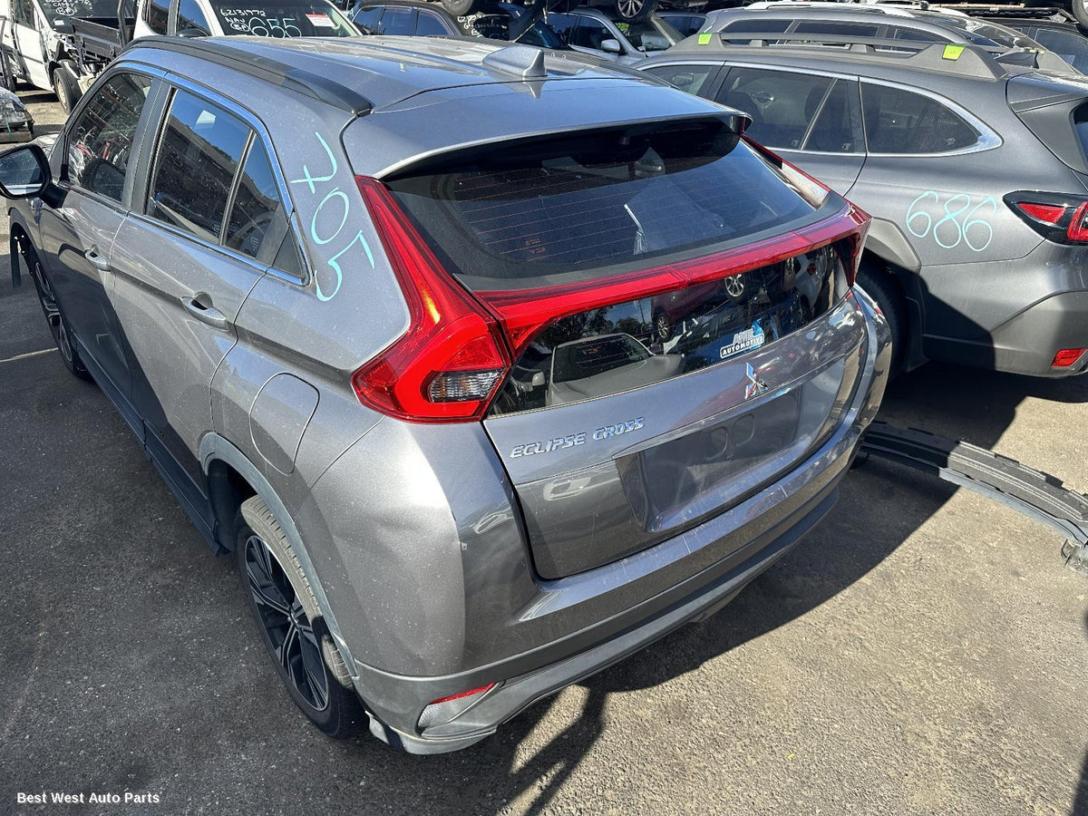 2019 MITSUBISHI ECLIPSE CROSS Bootlid/Tailgate
