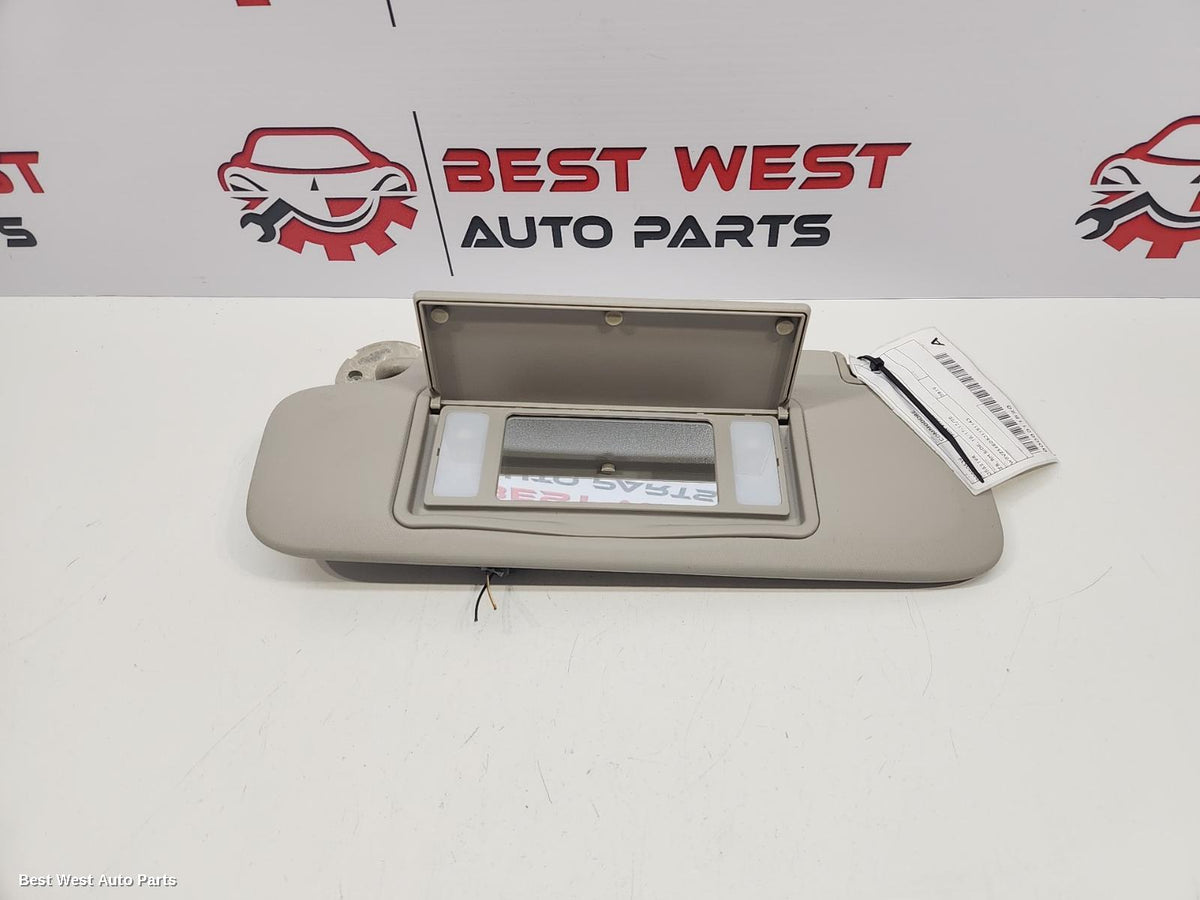 2019 HOLDEN COMMODORE Sunvisor