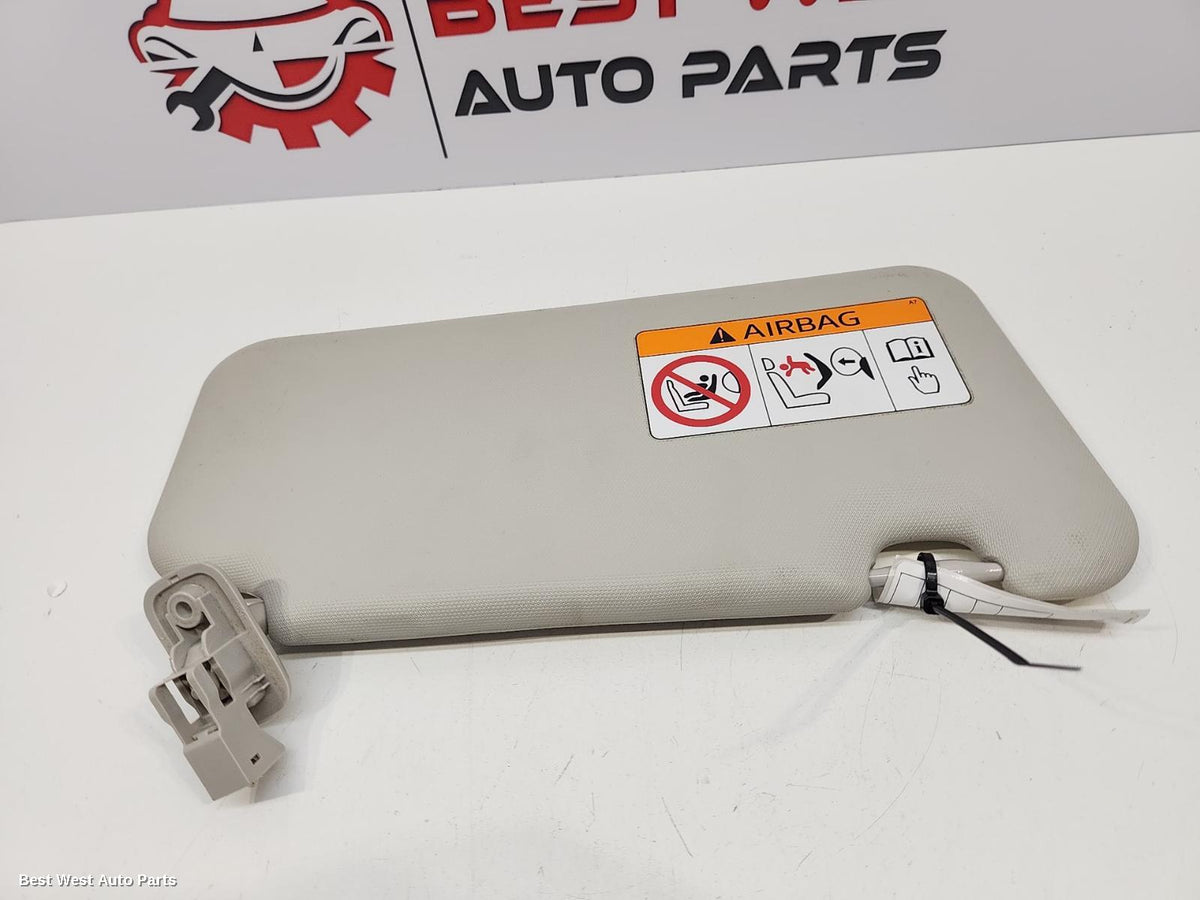 2019 MAZDA CX3 Sunvisor