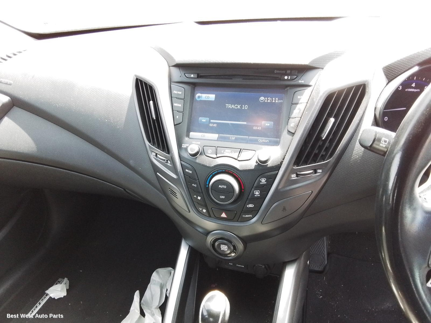 2014 HYUNDAI VELOSTER A/C Compressor