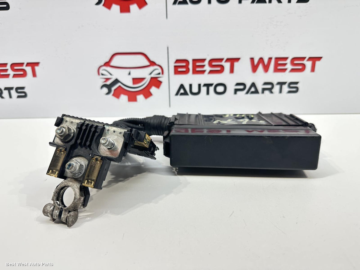 2021 NISSAN NAVARA Fuse Box