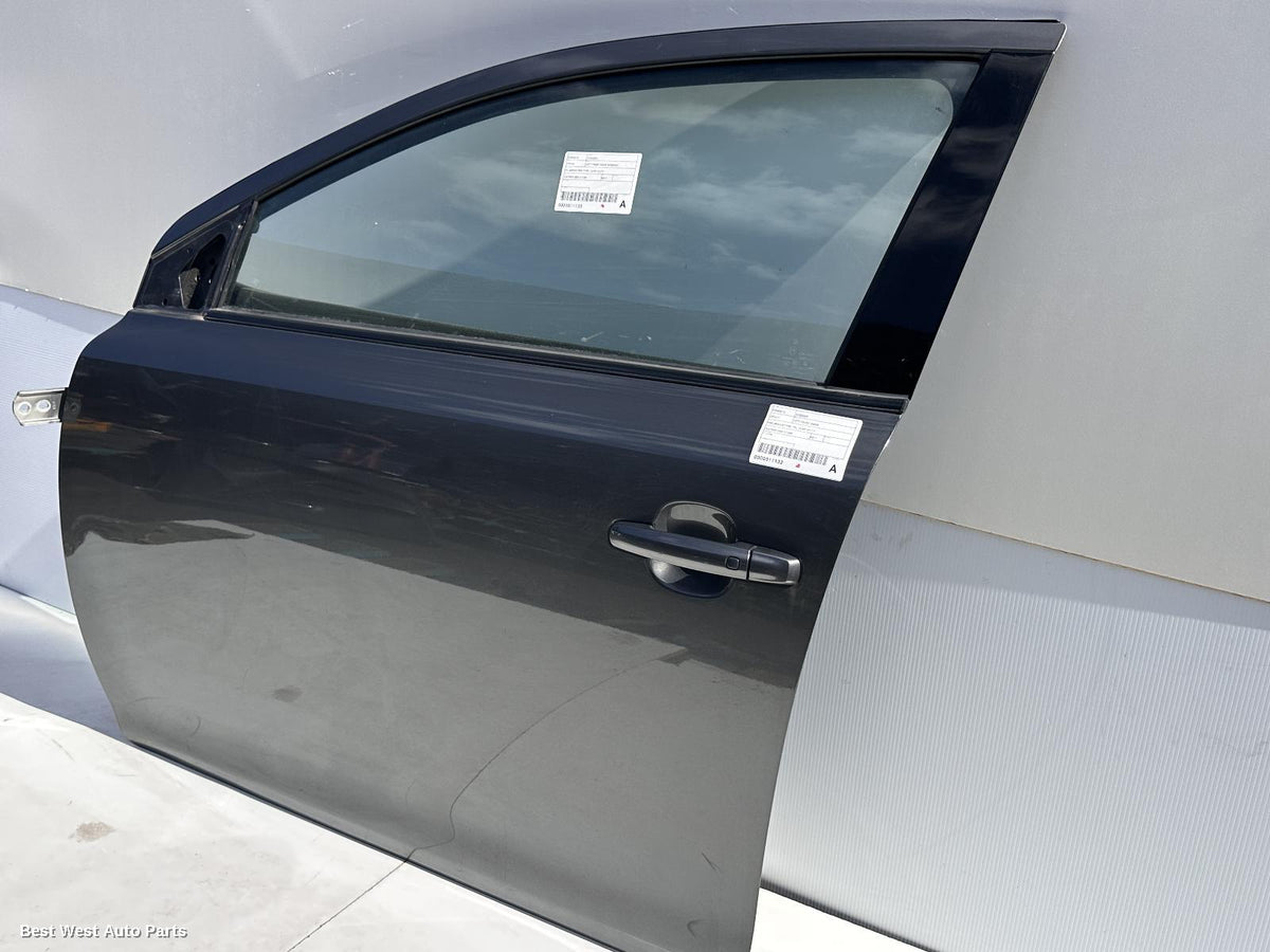 2011 SUZUKI KIZASHI Left Front Door