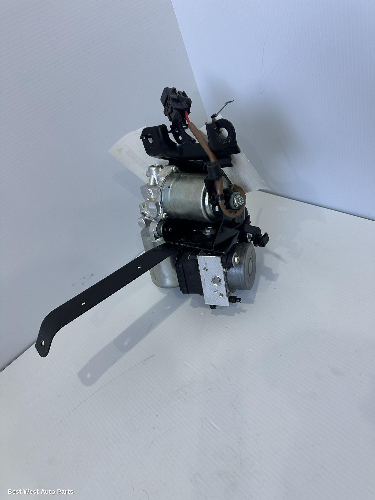 2021 TOYOTA CAMRY Abs Pump/Modulator