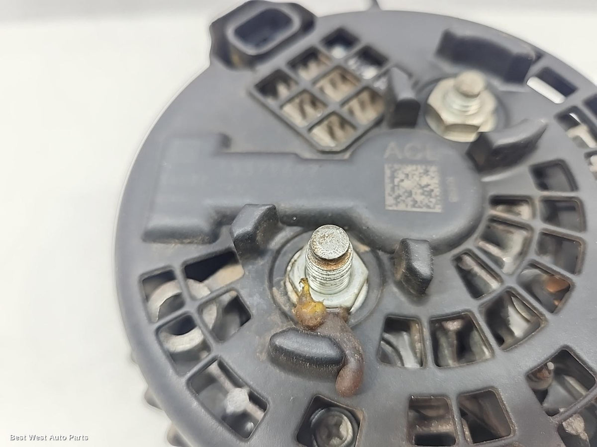 2015 HOLDEN COLORADO Alternator