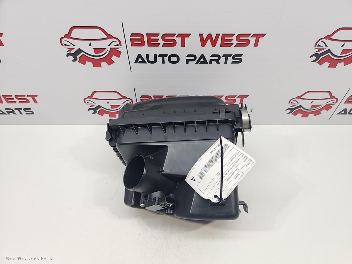 2017 TOYOTA COROLLA Air Cleaner/Box