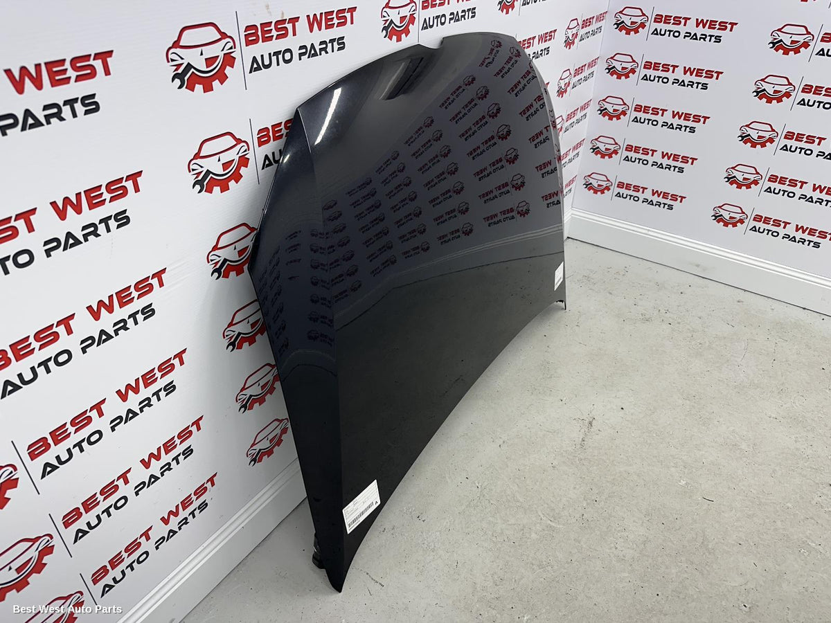 2013 VOLKSWAGEN POLO Bonnet