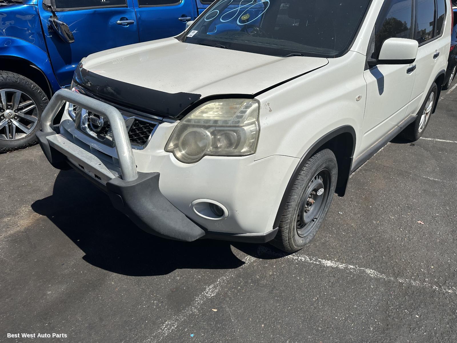 2011 NISSAN XTRAIL Right Door Mirror