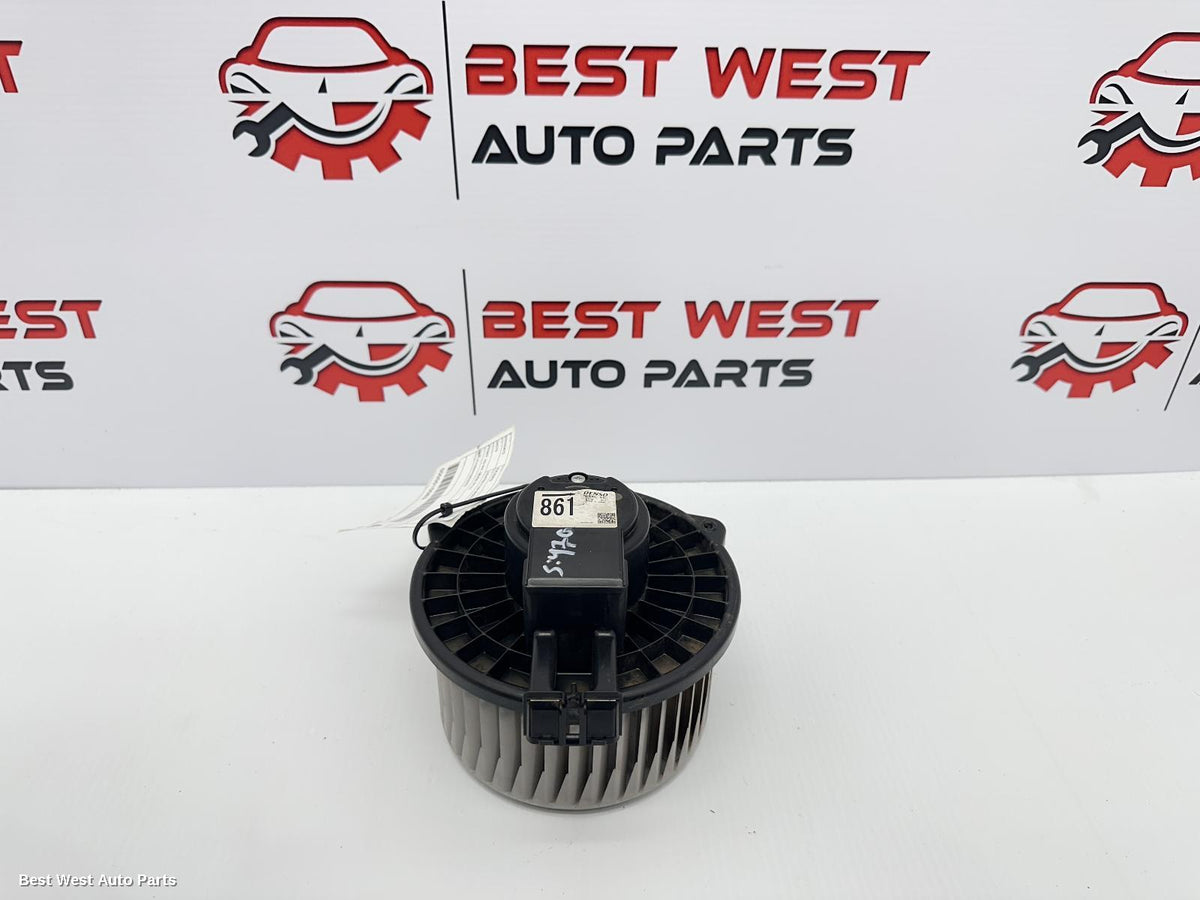 2017 MITSUBISHI PAJERO Heater Fan Motor