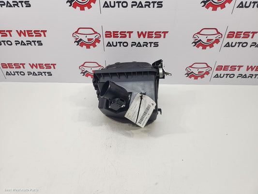 2013 TOYOTA COROLLA Air Cleaner/Box
