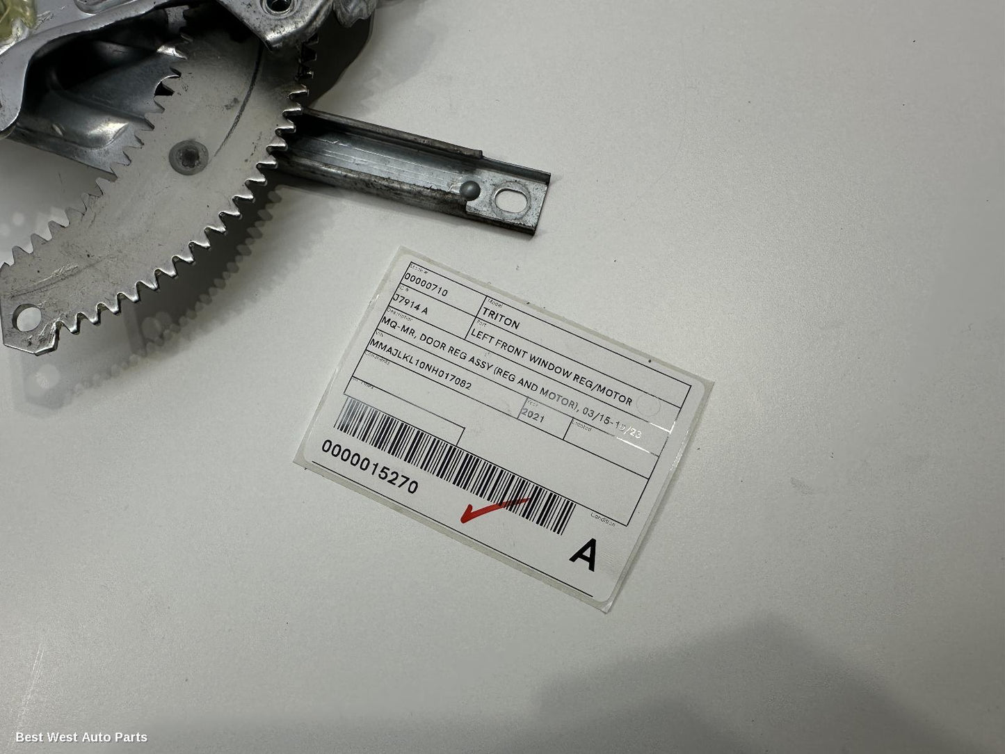 2021 MITSUBISHI TRITON Left Front Window Reg/Motor
