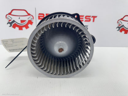 2014 HYUNDAI I30 Heater Fan Motor
