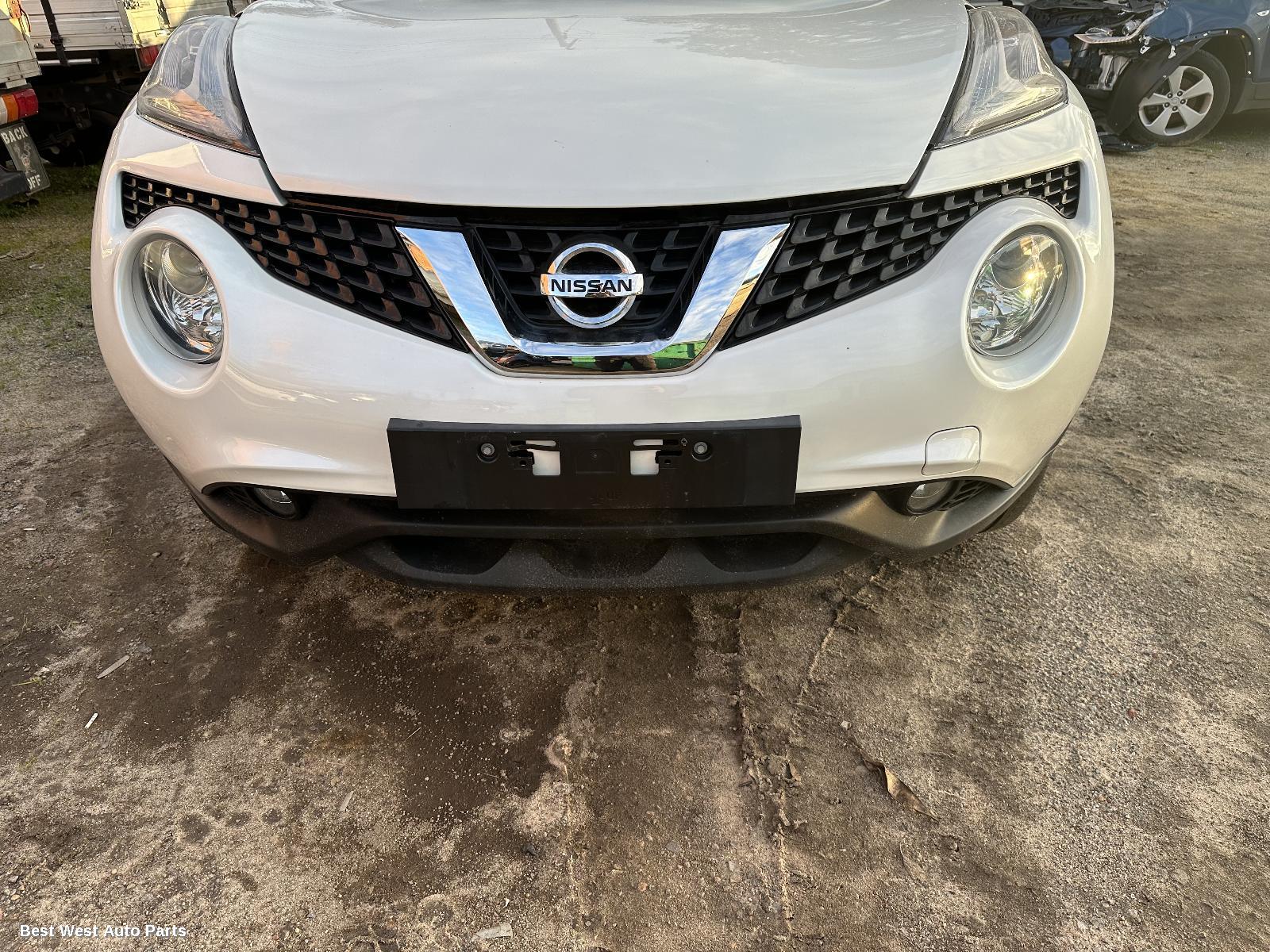 2015 NISSAN JUKE Grille