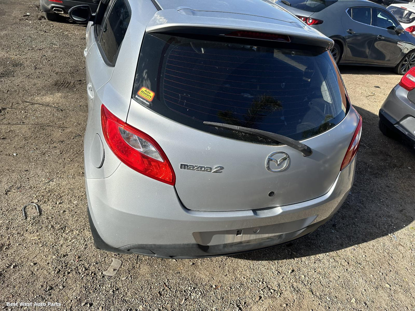 2008 MAZDA 2 Right Guard