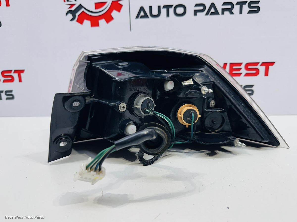 2011 MITSUBISHI LANCER Left Taillight
