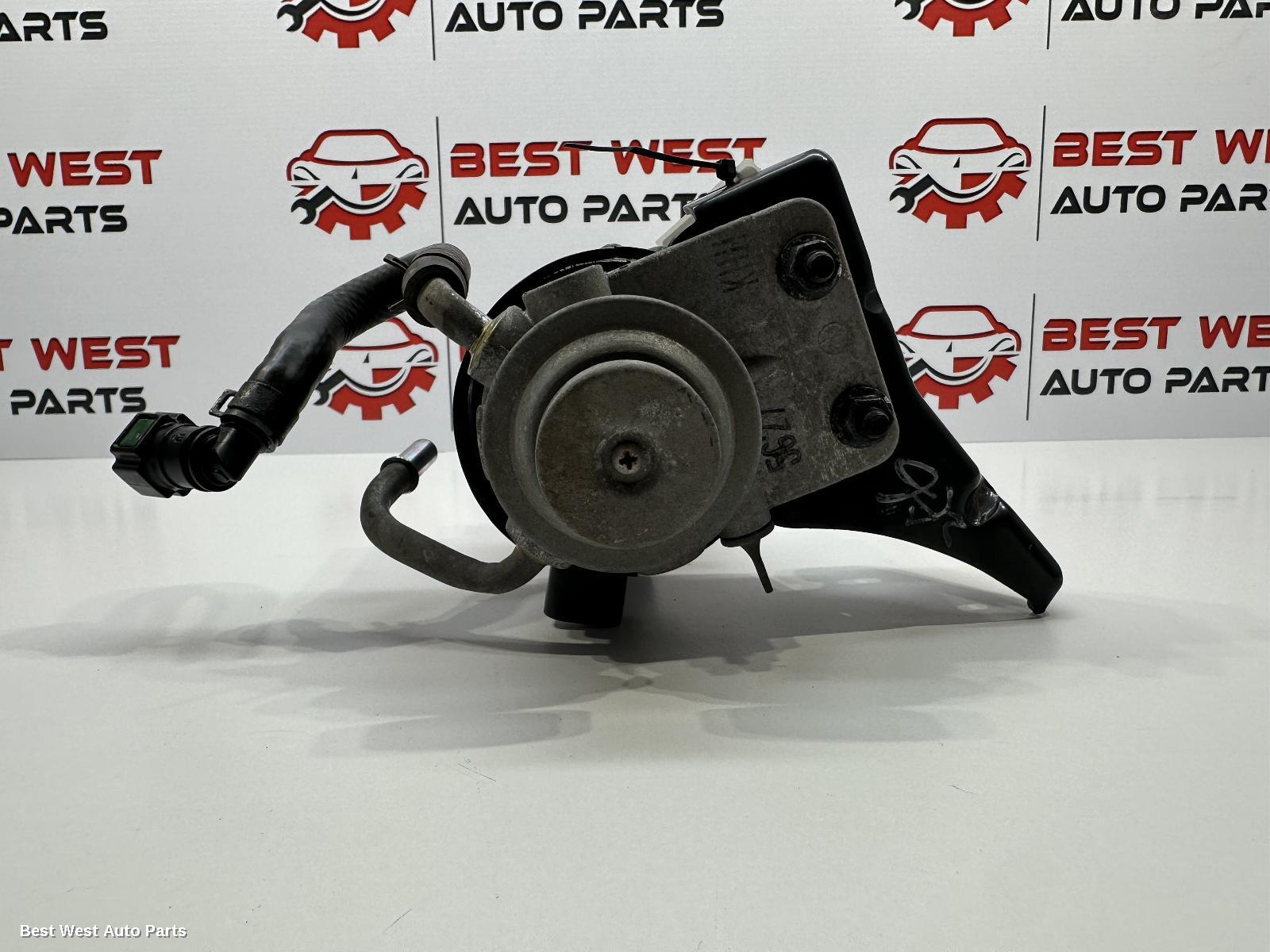 2015 HYUNDAI ILOAD/IMAX Fuel Filter Housing