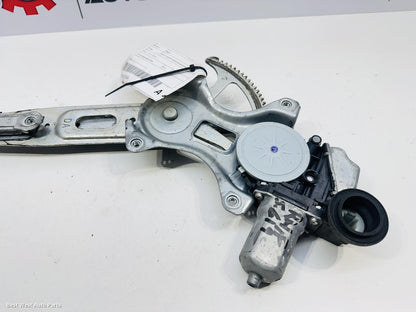 2014 TOYOTA RAV4 Right Front Window Reg/Motor