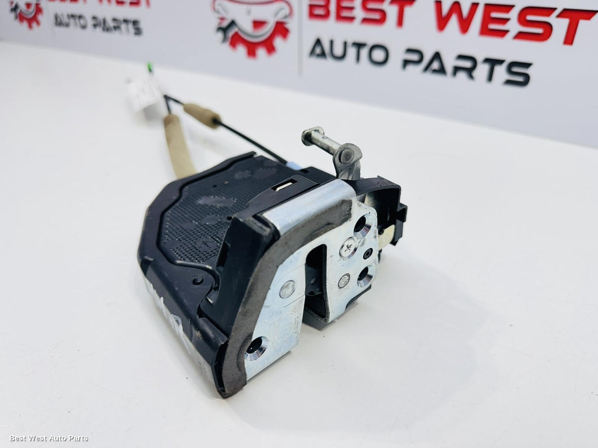 2021 TOYOTA COROLLA Door/Boot/Gate Lock