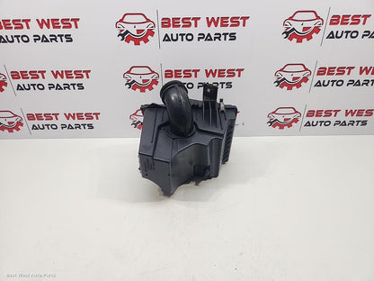 2011 MAZDA 3 Air Cleaner/Box