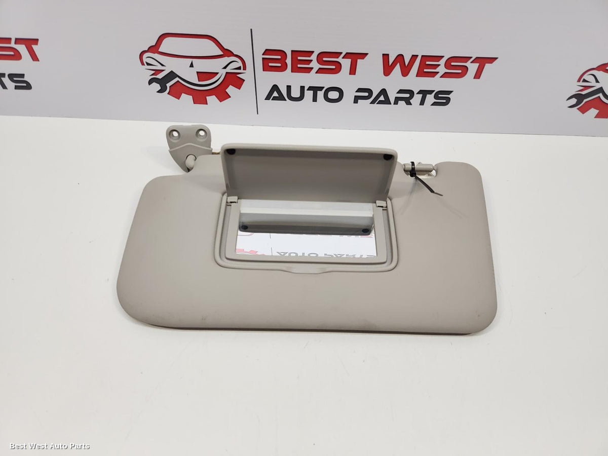 2020 NISSAN XTRAIL Sunvisor
