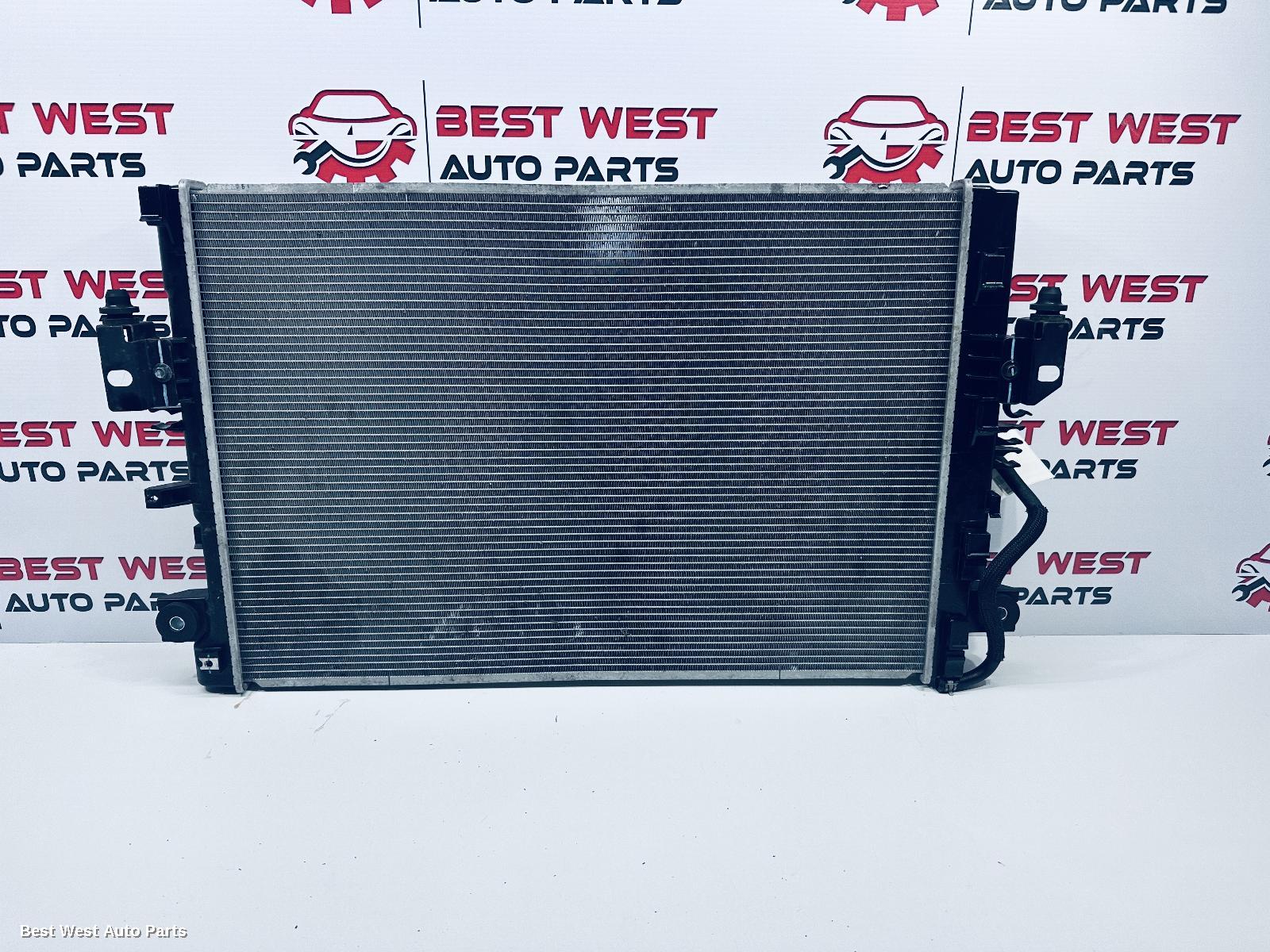 2021 NISSAN NAVARA Radiator
