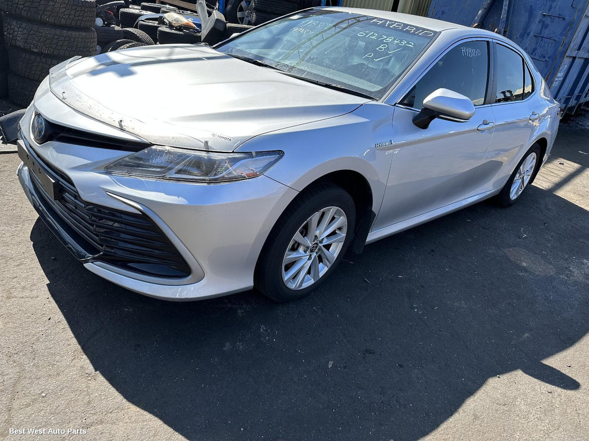 2021 TOYOTA CAMRY Towbar