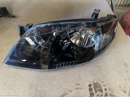 2010 FORD FALCON Left Headlamp