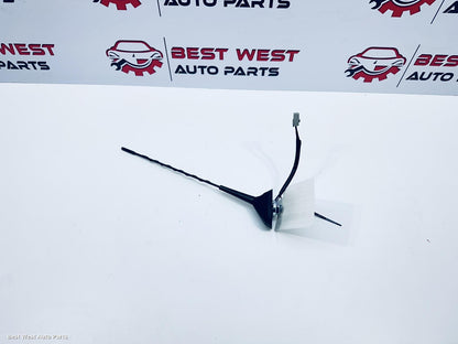 2024 NISSAN NAVARA Antenna