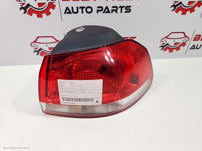 2010 VOLKSWAGEN GOLF Right Taillight