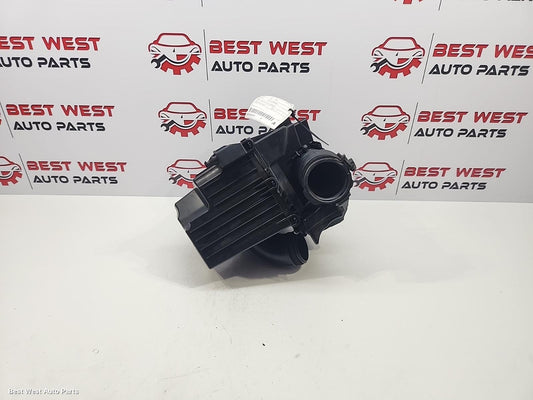2010 MAZDA 3 Air Cleaner/Box