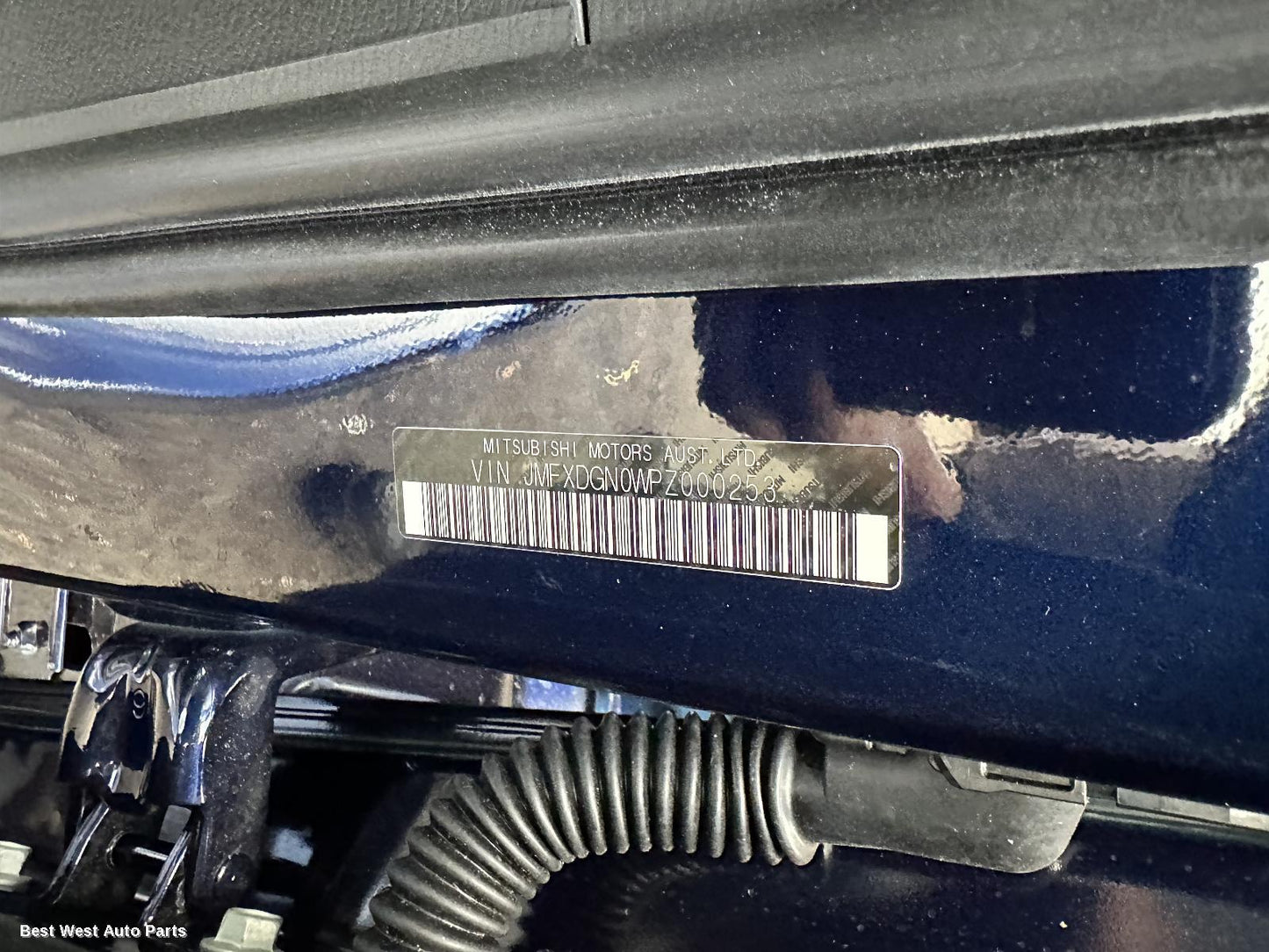 2023 MITSUBISHI OUTLANDER Sunvisor