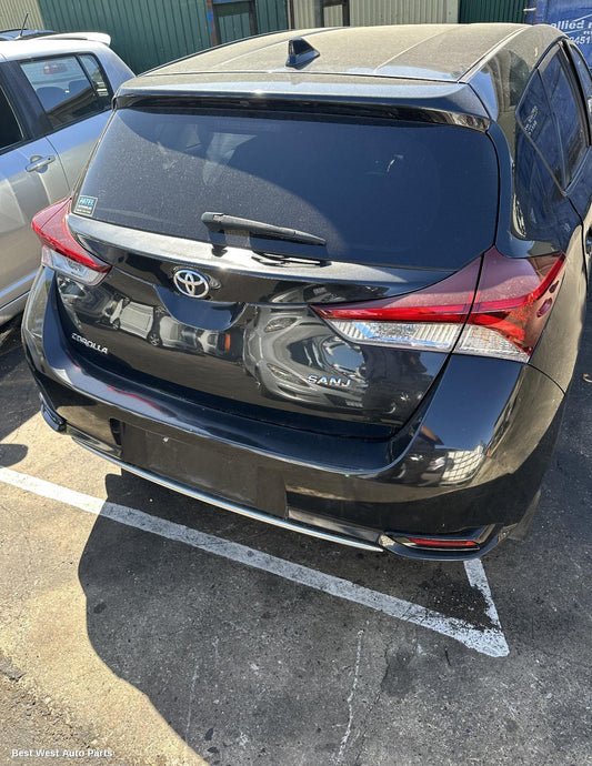 2015 TOYOTA COROLLA Bootlid/Tailgate