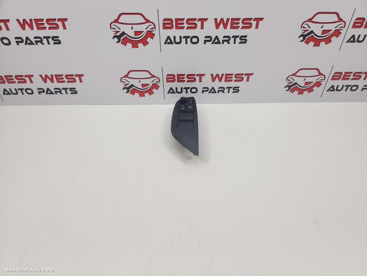 2024 TOYOTA YARIS CROSS Pwr Dr Wind Switch